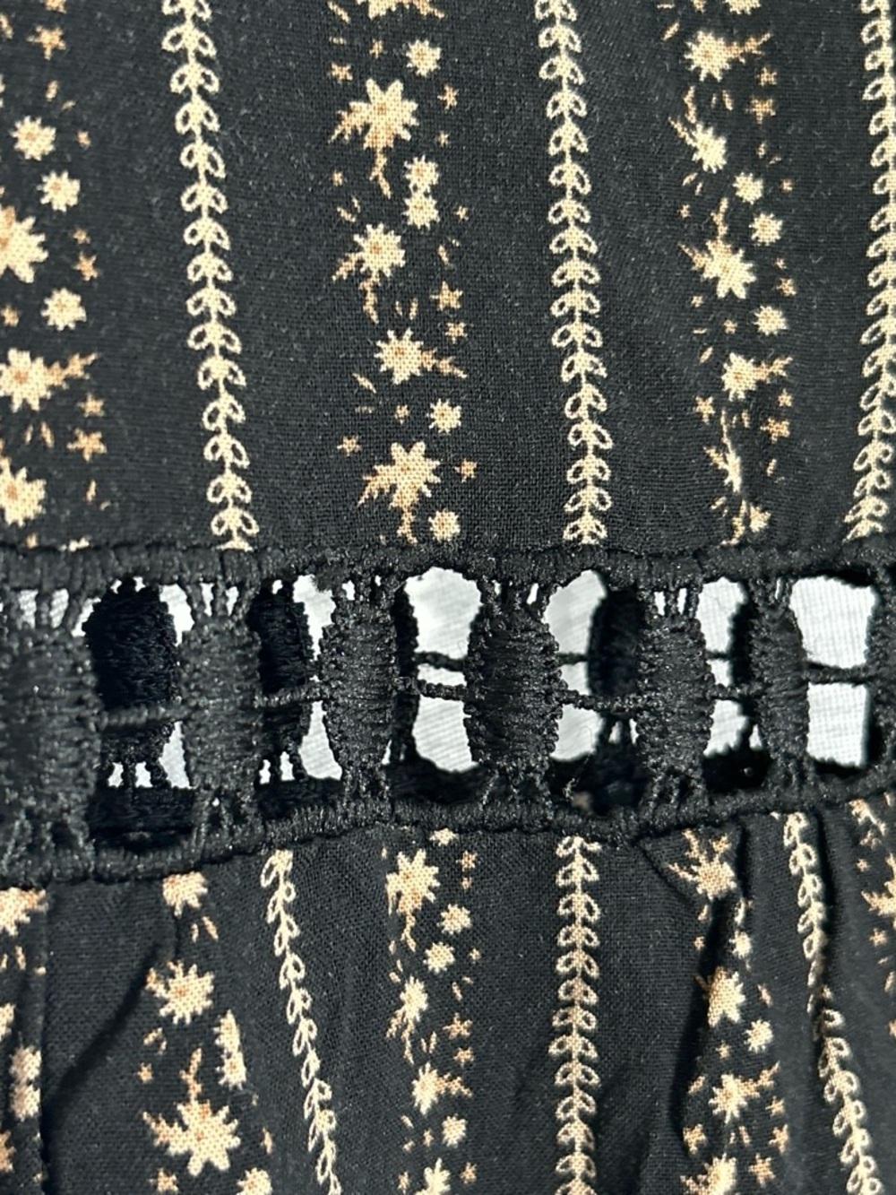 Black Striped Wide-Leg Palazzo Pants with Subtle Tan Pattern - Picture 7 of 7
